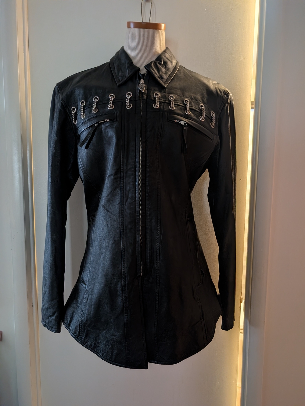 Harley Davidson Black Women's Front Leather Back Material Zip-Front Jacket